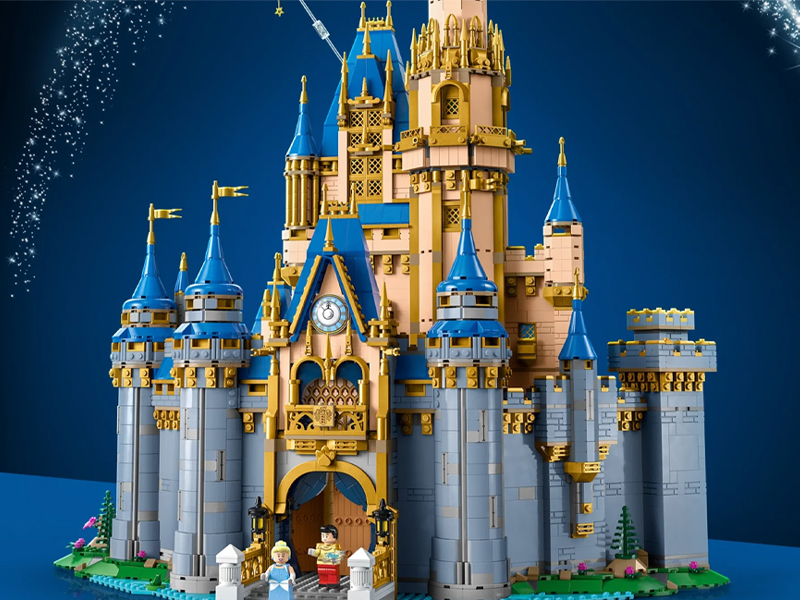Disney100 - LEGO Disney Castle 2023
