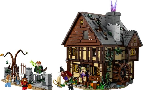 LEGO Hocus Pocus House - Hocus Pocus LEGO House